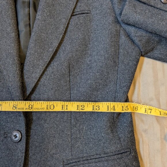 90s Vintage Sasson Designer Gray Wool Blend Jacket Skirt - Suit - Two Pieces - Picture 6 of 16